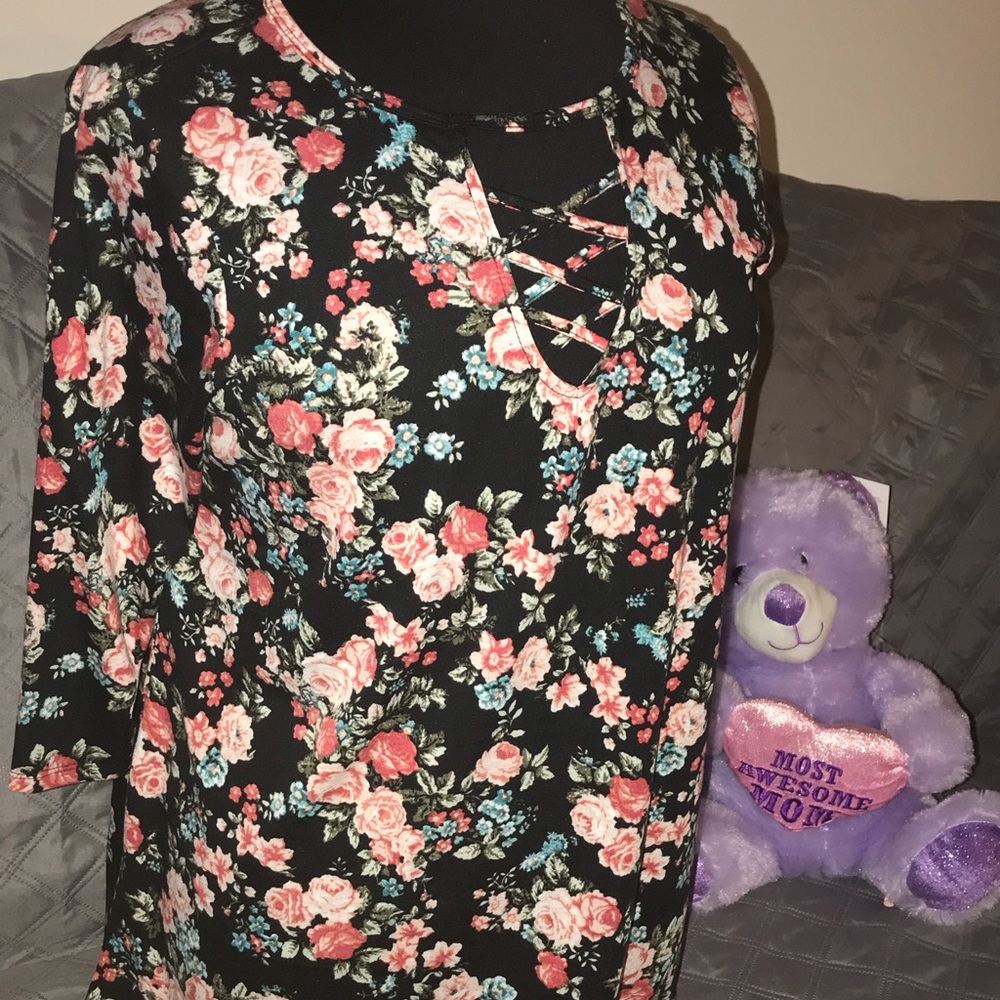 Tunic Top - Picture 3 of 6